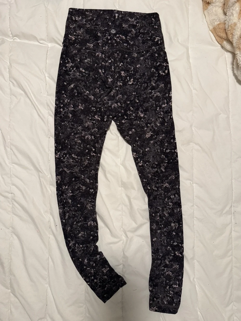 lululemon athletica High-Waist Floral Space-Dye Leggings - Black & Light Pink